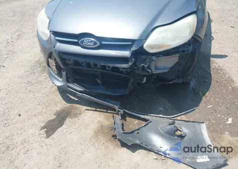 2014 Ford Focus Se from USA, damaged, VIN 1FADP3K24EL153599